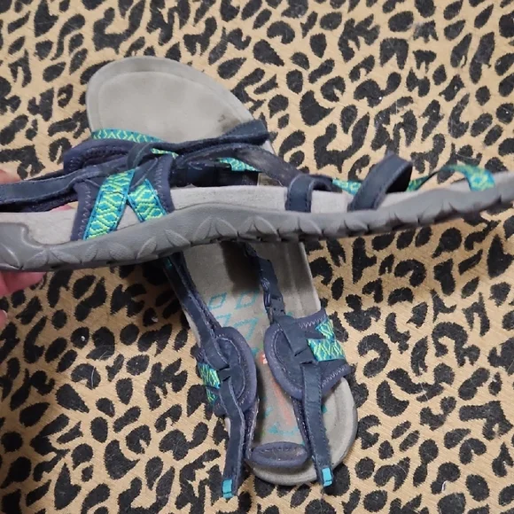 Merrell Blue and Green Performance Sandals Women's Size 11 - Picture 4 of 8